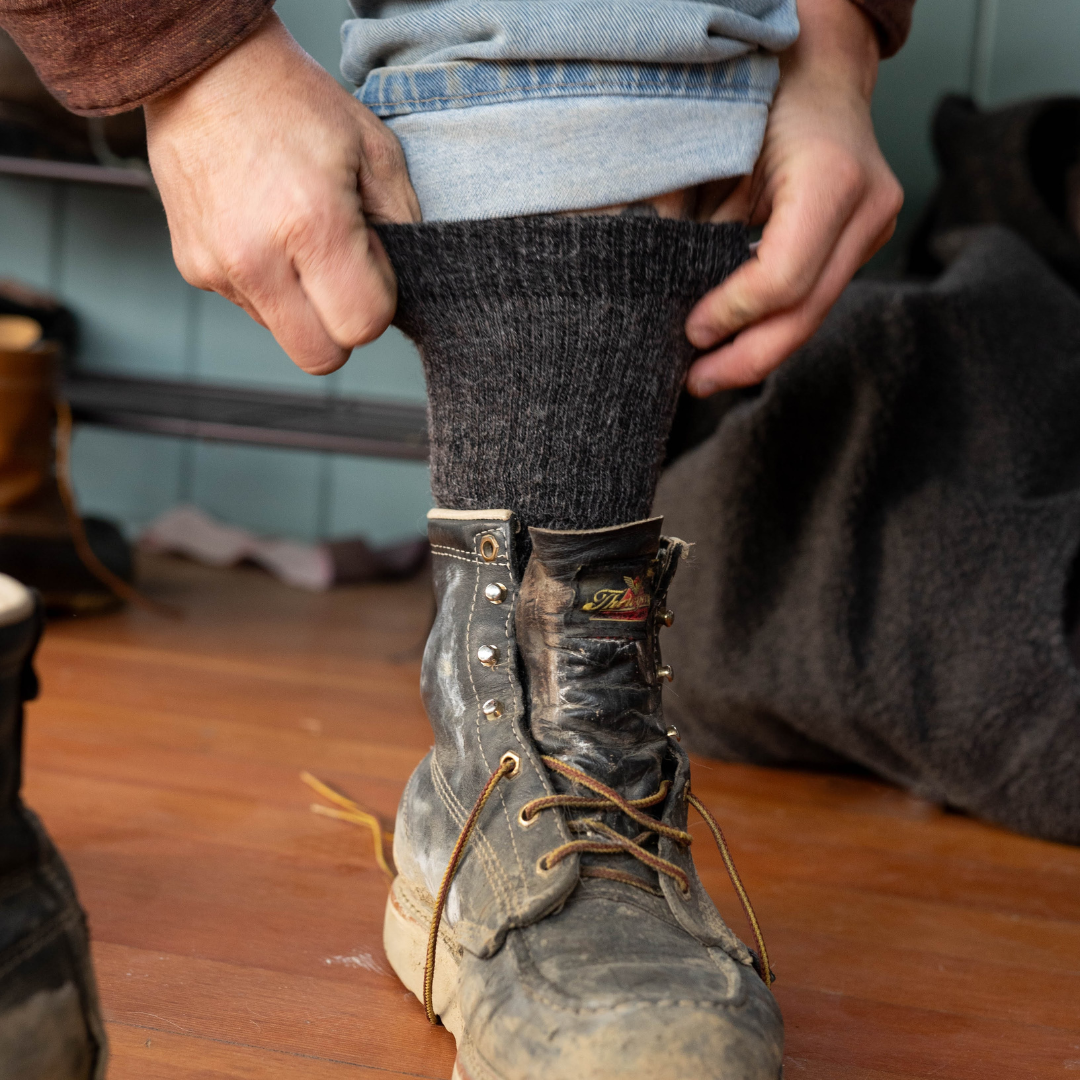 Bob Heavy Weight Calf Height Boots