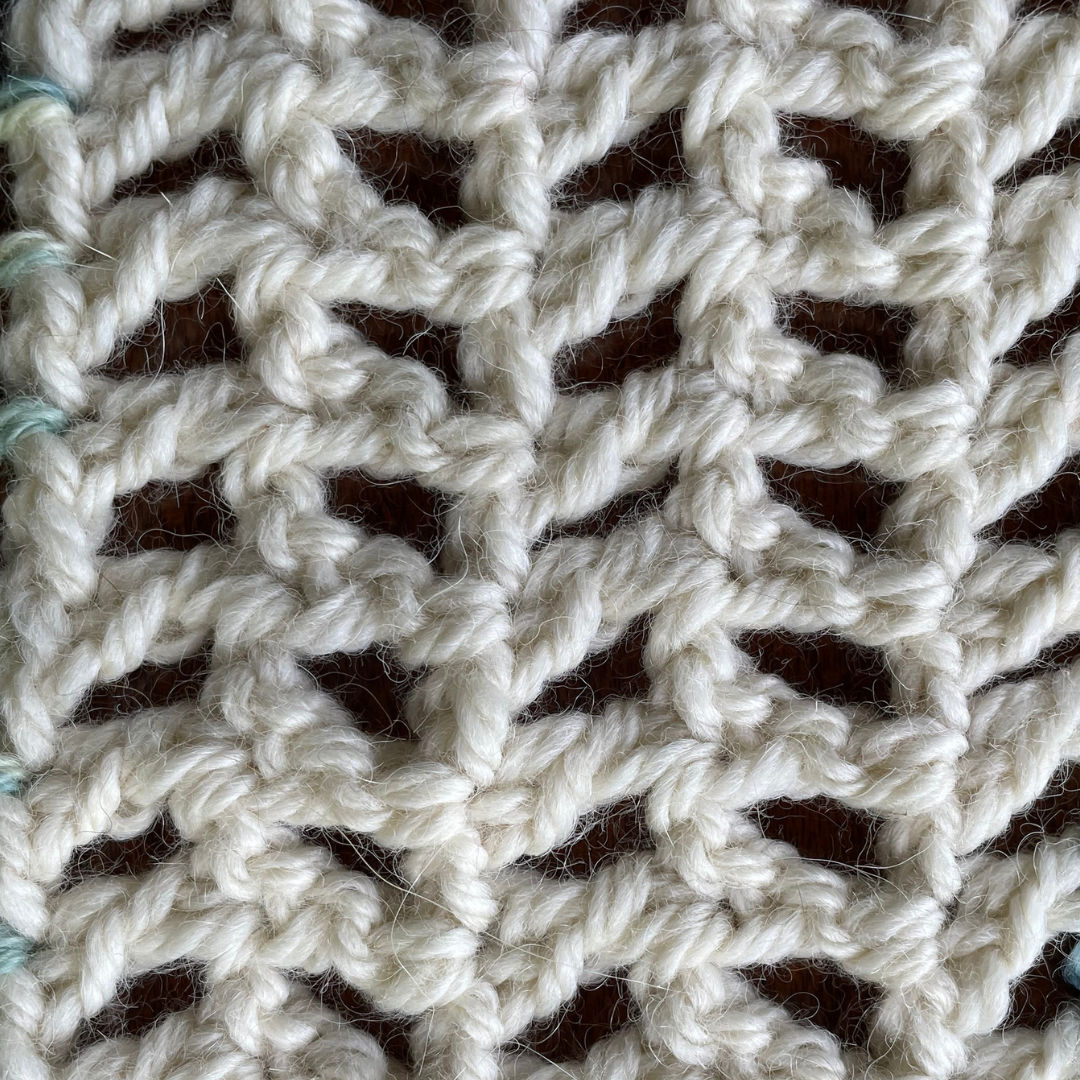 Cream DK Weight Alpaca Yarn